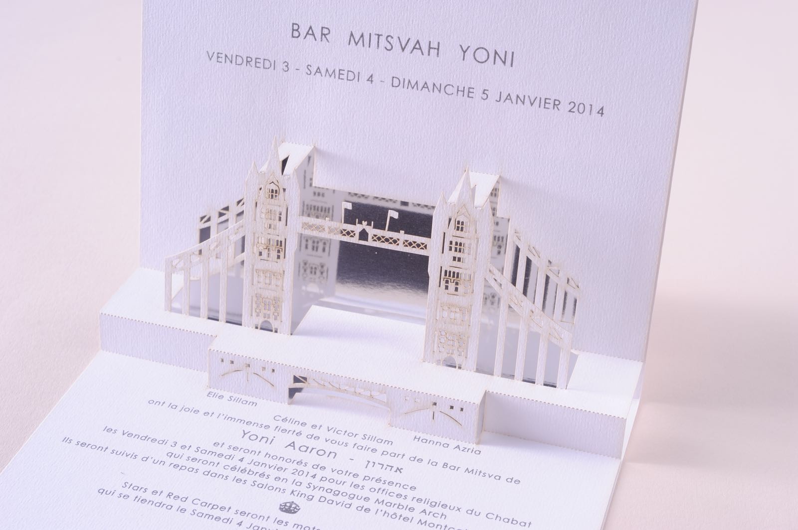 Les Influences Culturelles dans le Design d'Invitations : Une Perspective Globale