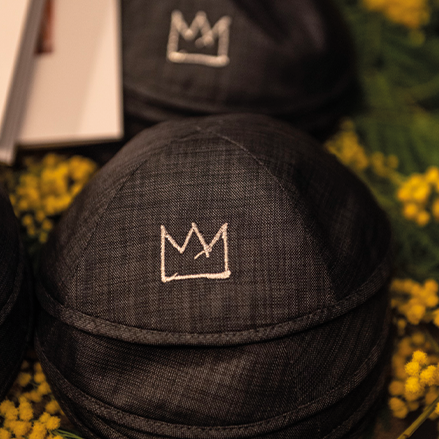Kippa Premium Noire Brodée Couronne