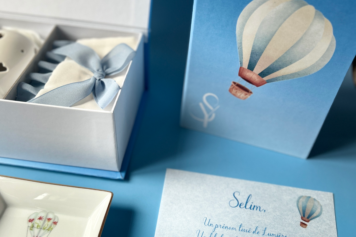 Coffret Cadeau Personnalisé – Collection Montgolfière