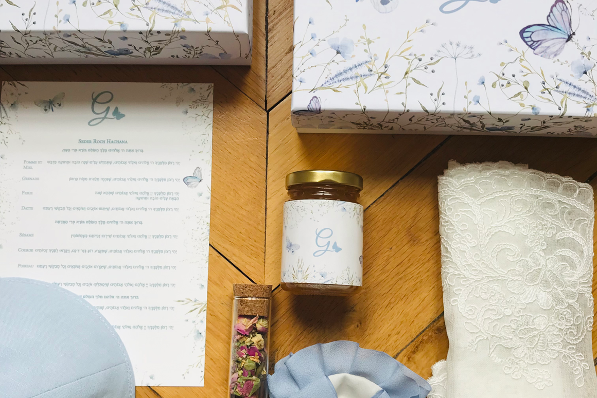 Coffret Cadeau Personnalisé – Collection Papillons Bleus