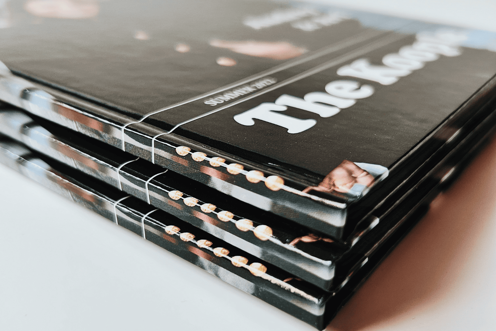 L’Invitation Magazine — Faire-part personnalisé façon couverture, création sur mesure BL Créations Paris
