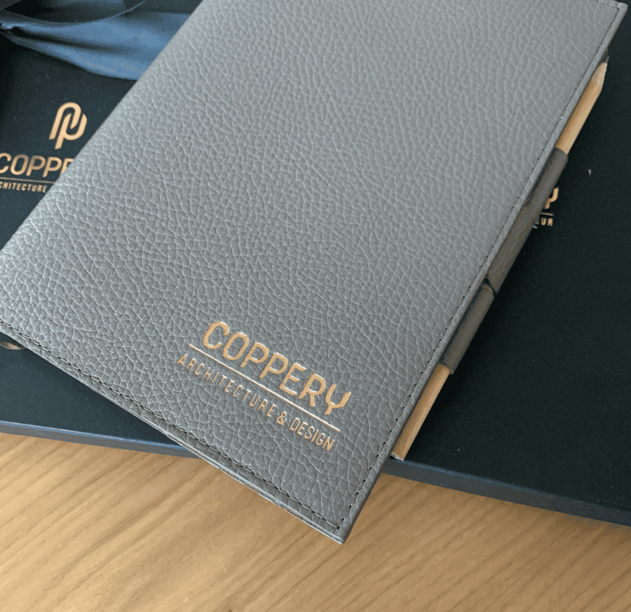 Coffret cadeau personnalisé entreprise avec logo premium